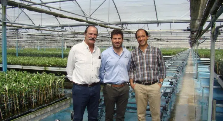 hidro-iberica-em-visita-tecnica-a-estufa-agricola-agromillora.webp