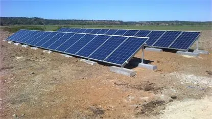 paineis-solares-para-bombagem-de-agua-de-rega.webp
