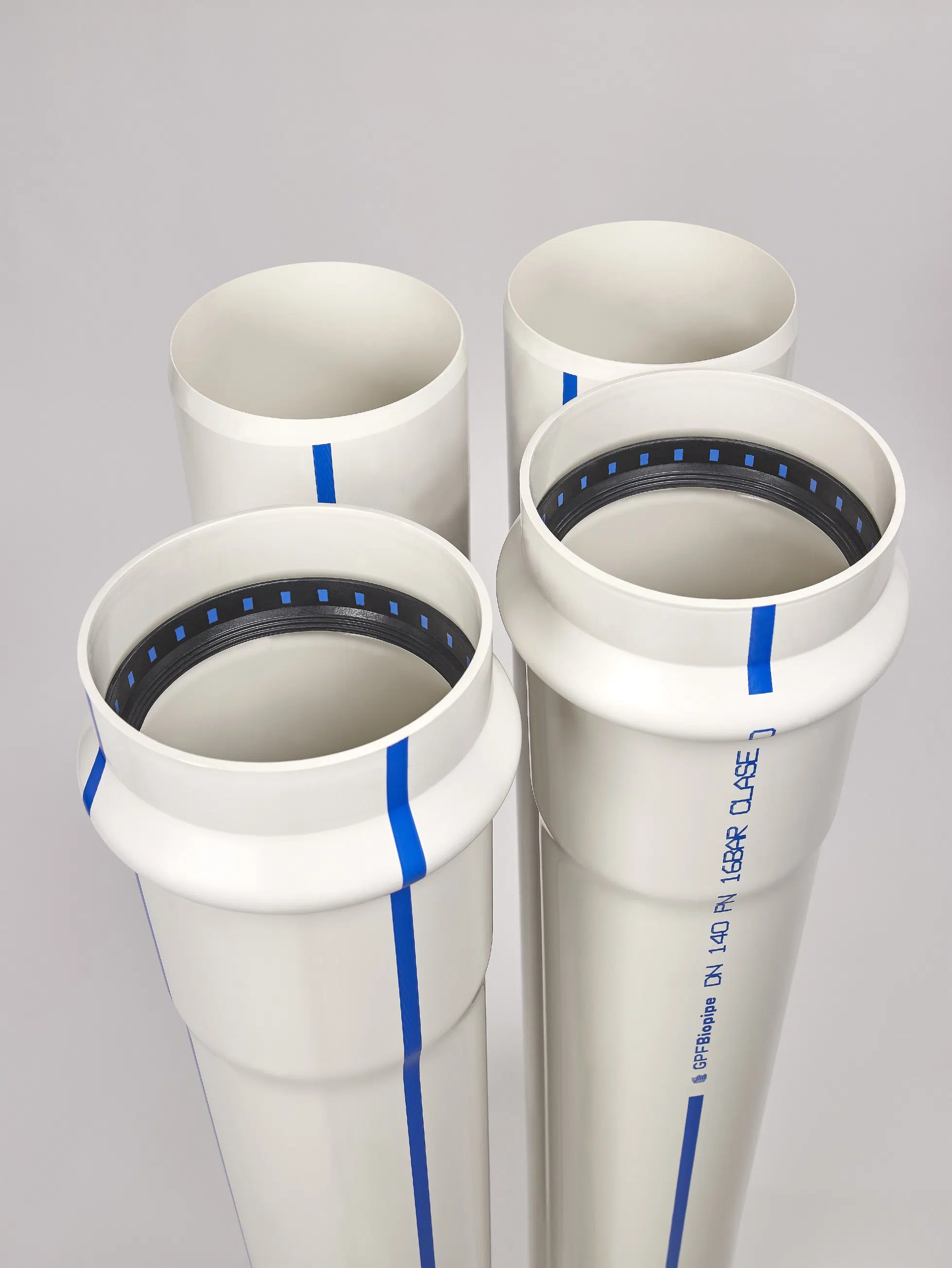 tubo-pvc-para-sistemas-de-rega-2.webp